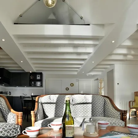 Apartament Lostra 2 - Avec Mezzanine, Front De A Sur Le Port De La Houle Cancale